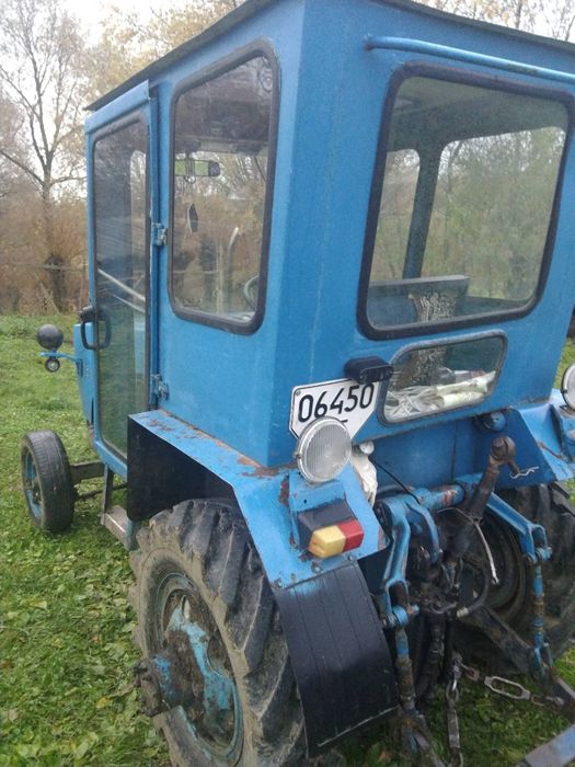 Трактор саморобний .