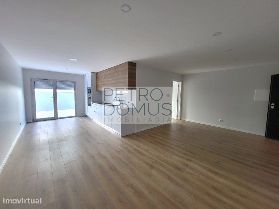 Apartamento T2 Novo - Marrazes