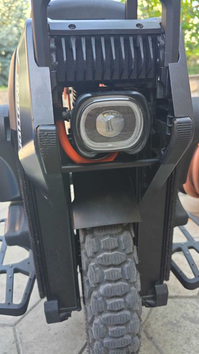 Моноколесо Inmotion V14