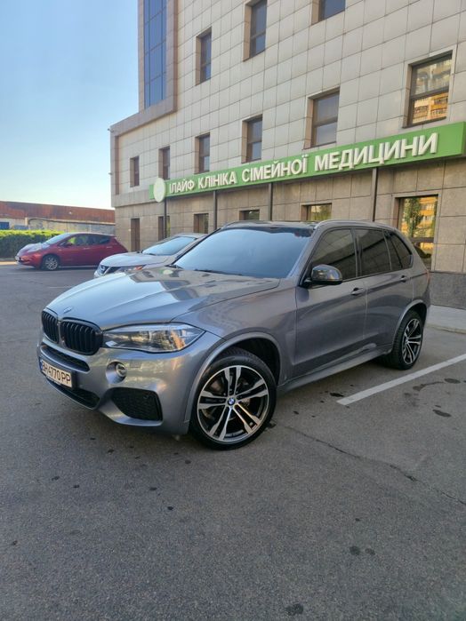 Автомобіль BMW X5 2015