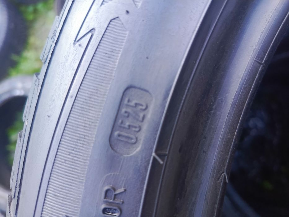 Sprzedam bardzo ładne opony Goodyear 225/50 r17