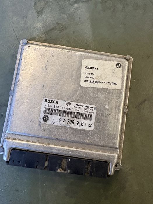 Moduł komputer sterownik silnika bmw e46 e39 3.0 330 M57