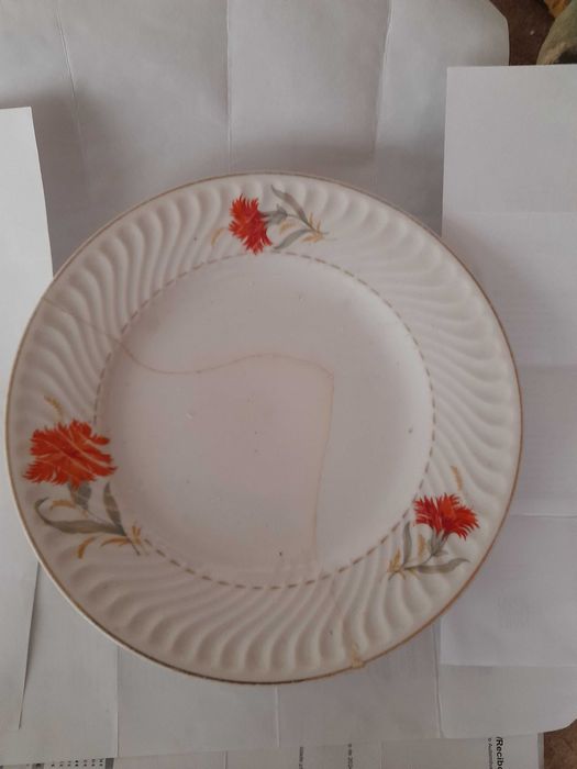 1 + 1 Prato da Real Fábrica da Sacavém e Vista Alegre ( Muito antigo )