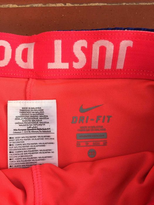 SALDOS--Shorts  Corrida / Running --- NIKE  Dri-Fit  Azul --Tamanho XS