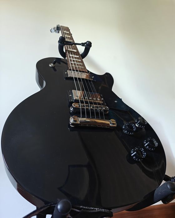 Guitarra Gibson Les Paul Studio Ebony