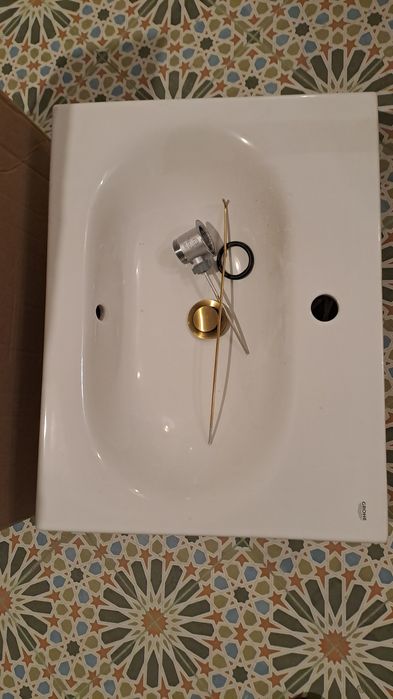 Umywalka markowa Grohe nowa niemontowana preferowany odbiór osobisty
