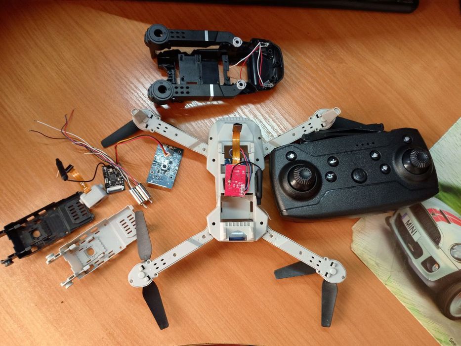 Моторы для дрона квадрокоптера е88 pro, е99, е58