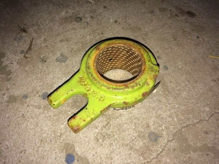 Nowa oryginalna piasta oprawa tuleja CLAAS SPRINT QUANTUM