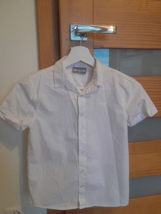 Koszula chłopięca z krótkim rękawem, biała. Rozmiar 134 (na 10 lat )