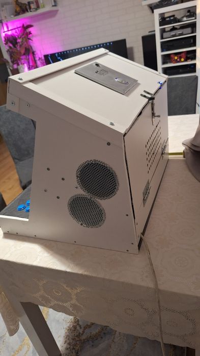 Bartop arcade machine