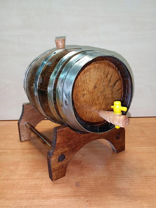 Restauro de mobiliário e peças decorativas