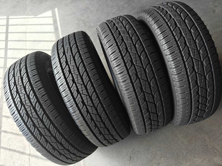 Шини літні R17 225 65 Nexen/Roadstone Roadian HTX як нові на джип