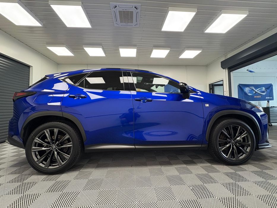 Lexus NX450h+ plugin
