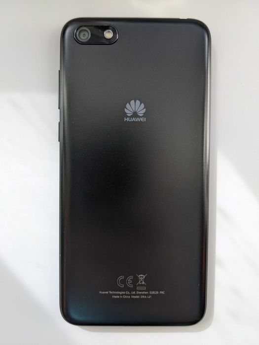 Смартфон Huawei Y5 2018