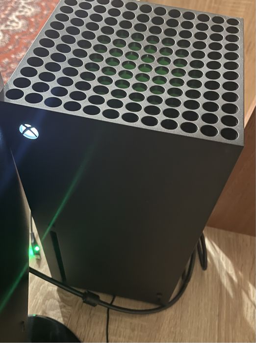 Продам Xbox series X 1tb (або обмін на PS5)