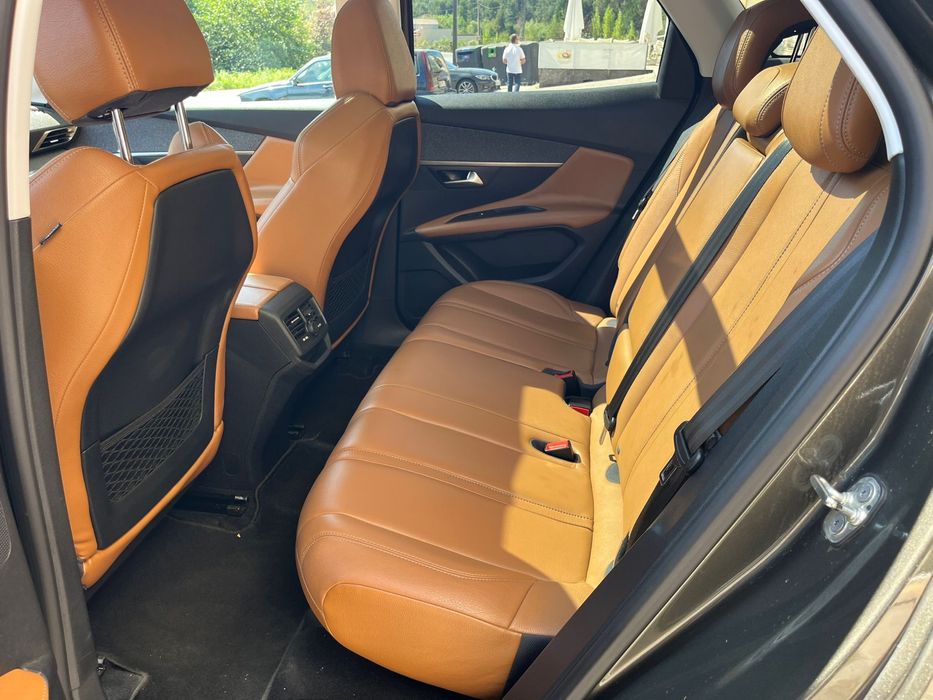 PEUGEOT 3008 allure