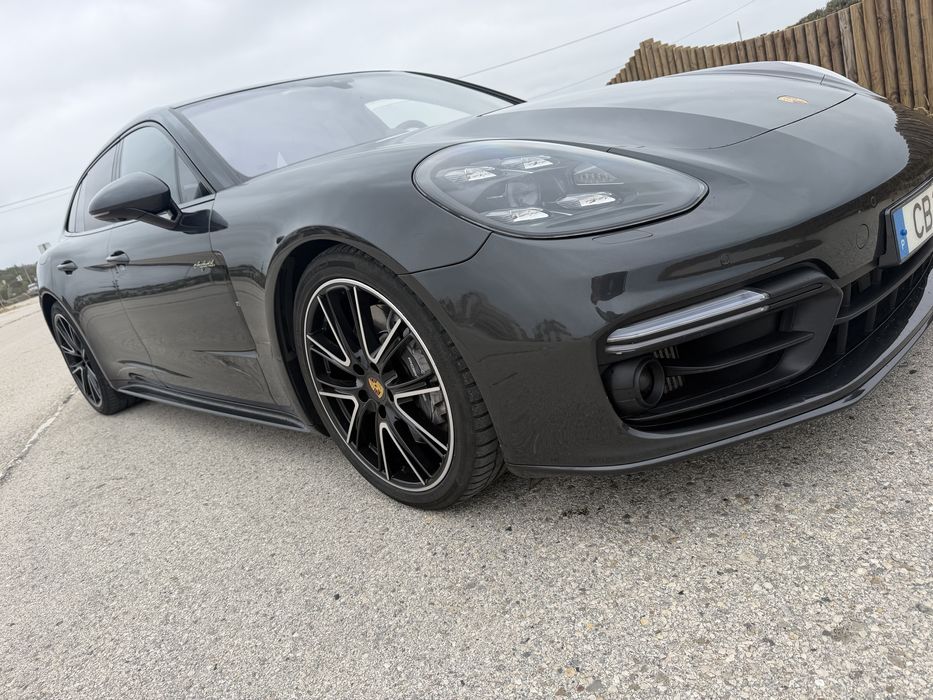 Porsche Panamera 4 E-Hybrid Sport Turismo