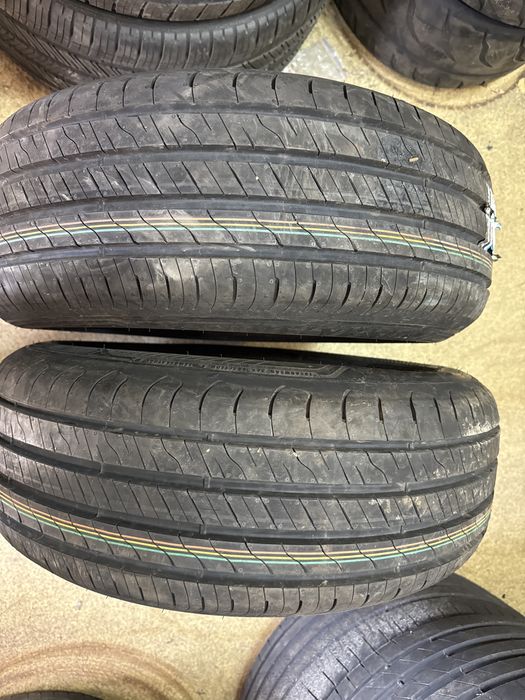 Шины новые 235 60 R18 Goodyear Efficient Grip 2 SUV 100V 2 шт