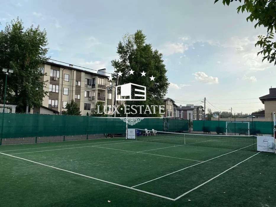 Продажа 3-комнатной квартиры в ЖК "Клеменова дача"