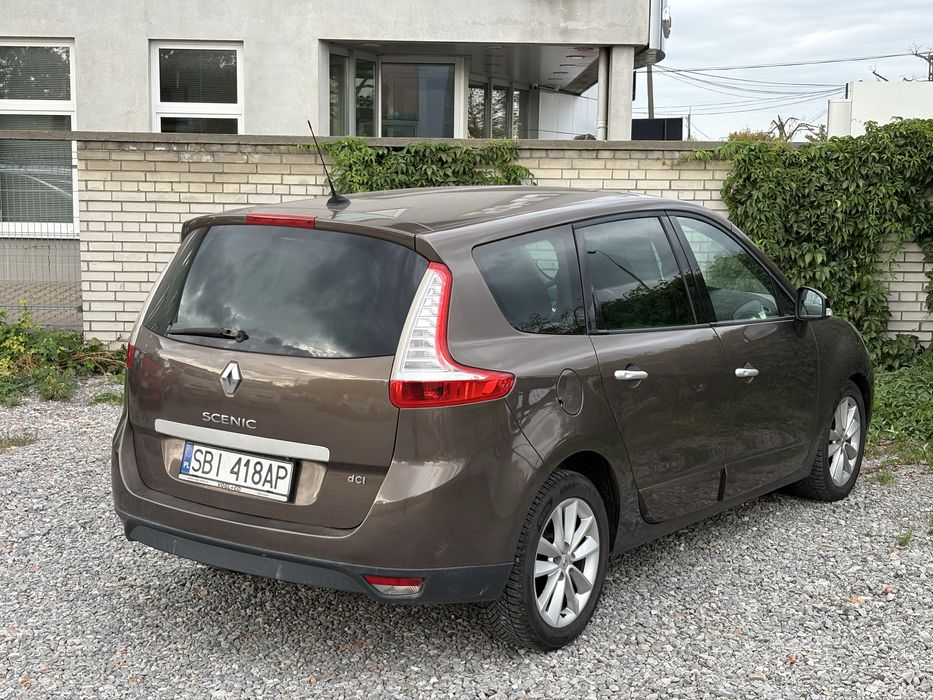 Renault Grand Scenic 7 Osobowy 2011 Automat 2.0 Diesel Wersja Bose 245000km