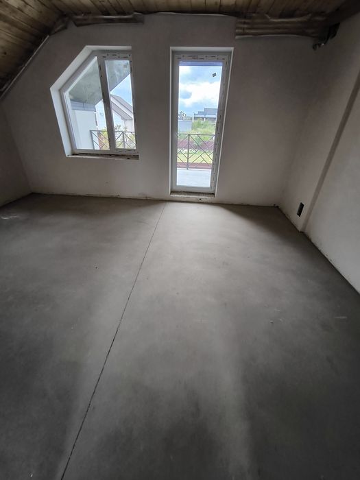 Продам будинок с Крихівці