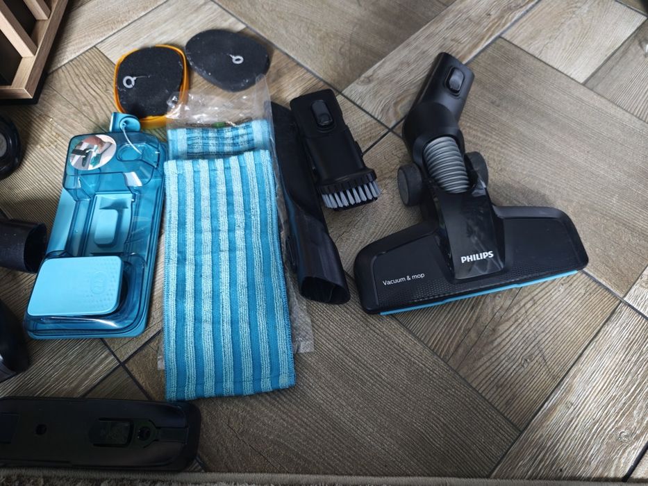 Odkurzacz myjący Philips Aqua 8000