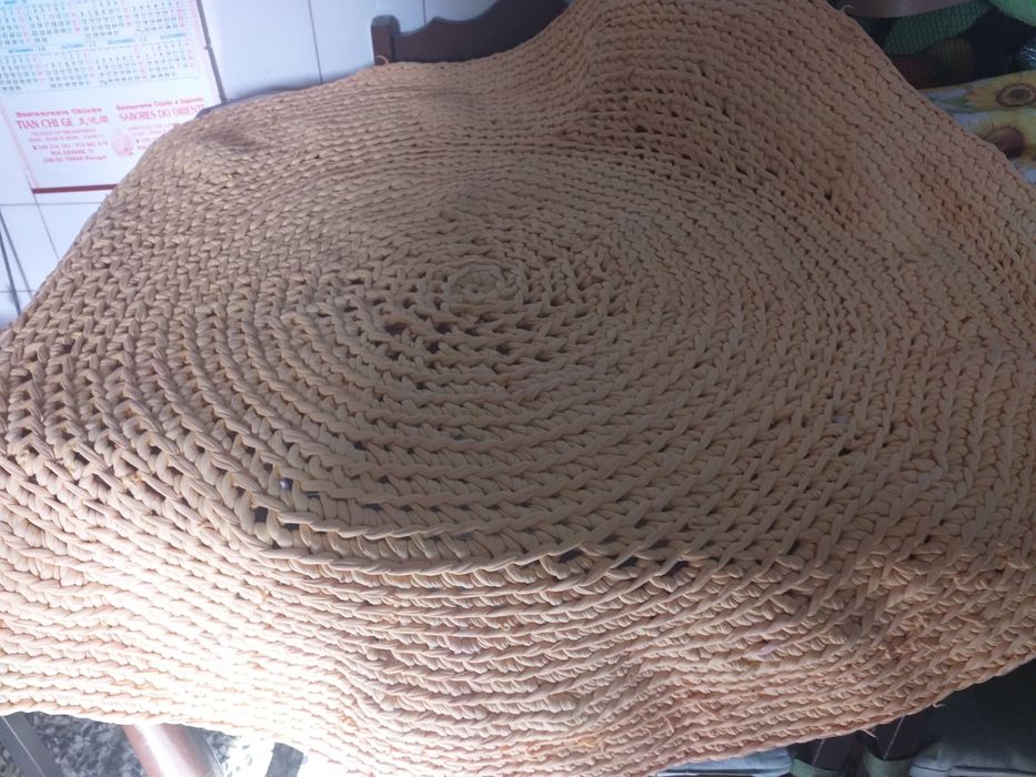 Tapetão  de trapilho  feito manualmente