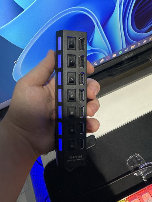 USB HUB x7 (jak nowy)