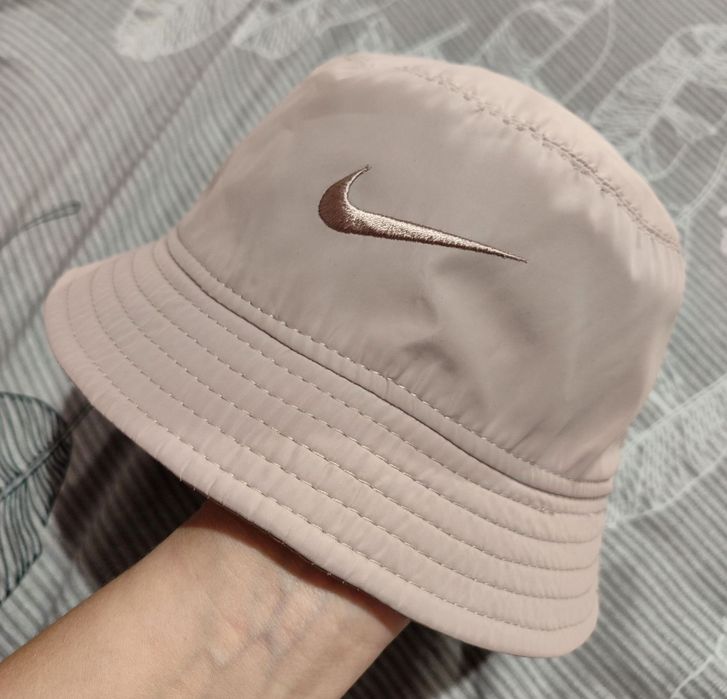 Стильна панама весняна