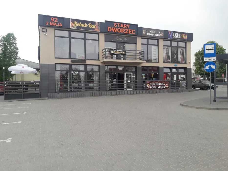 Wynajmę lokal z wyposażeniem pod cukiernię/lodziarnię