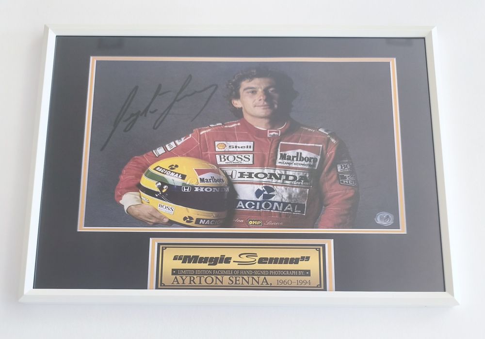 Moldura F1 Ayrton Senna Memorial com Autógrafo (A4)