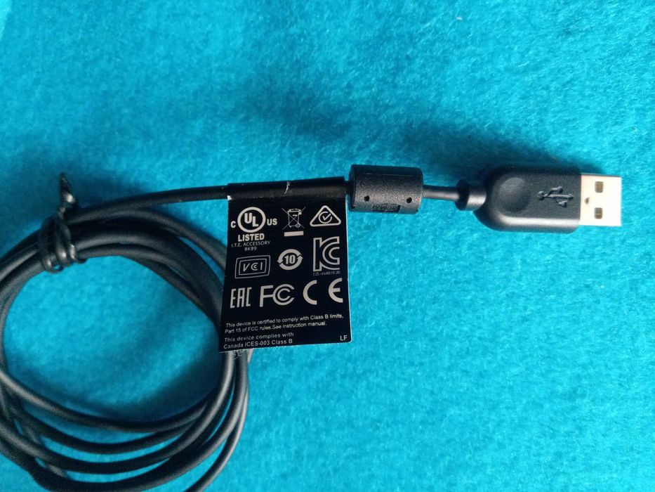 USB веб-камера Logitech C310 HD с чувствительным микрофоном (webcam)