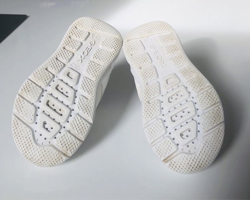 Geox Lights buty sportowe białe na rzepy 23