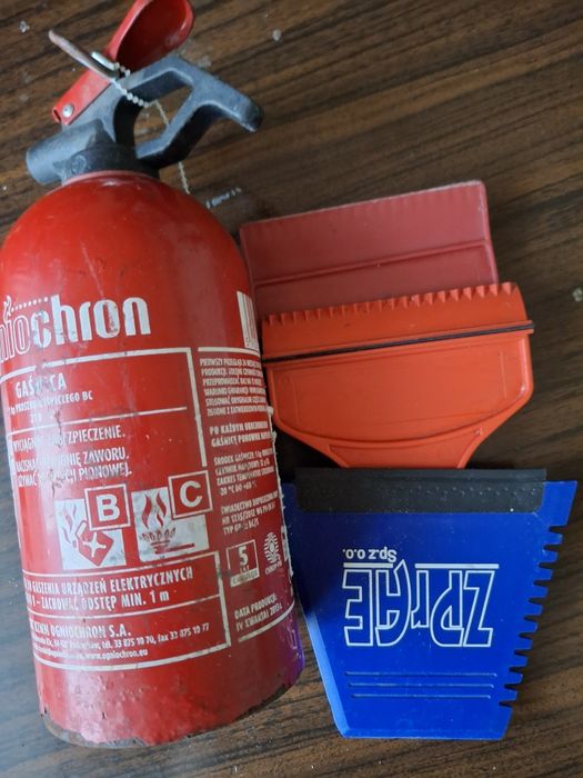 Gaśnica samochodowa