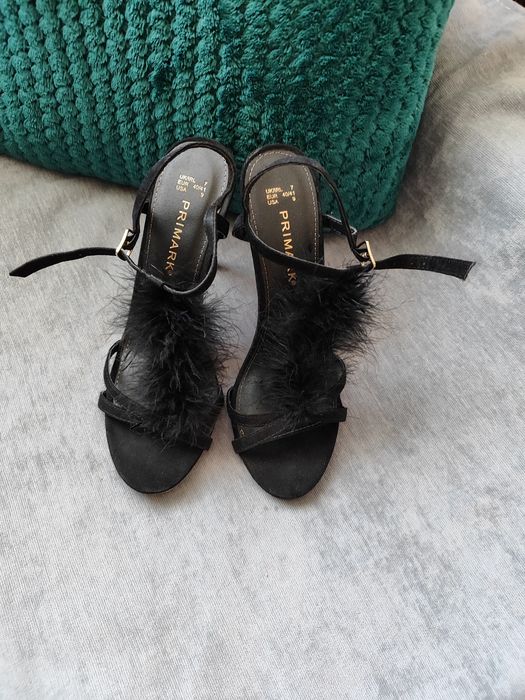 Eleganckie czarne sandałki, rozm.40