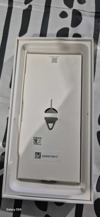 Telemovel samsung S21 FE