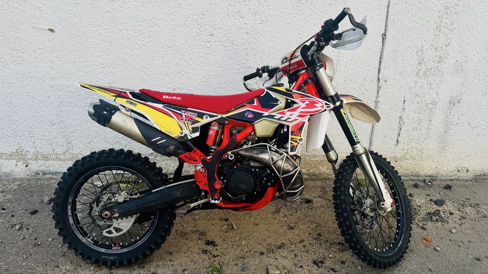 Мотоцикл BETA 300 RR