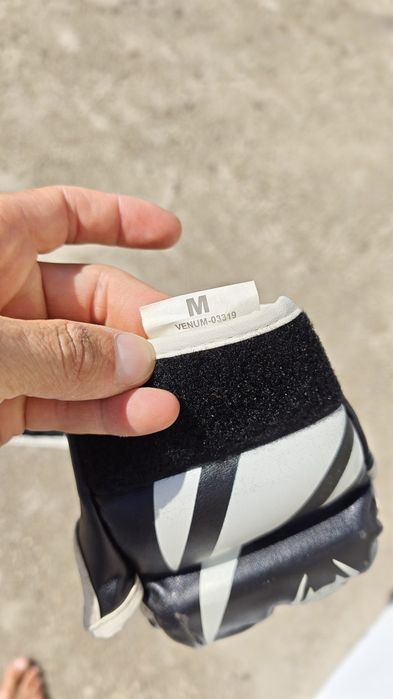 Luvas Venum para treinos MMA
