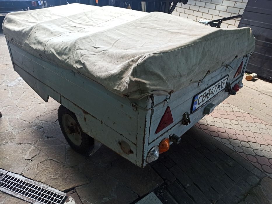 Прицеп для легкового автомобіля посилений