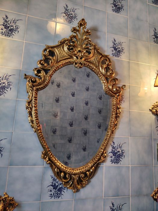 Espelho Oval em Bronze