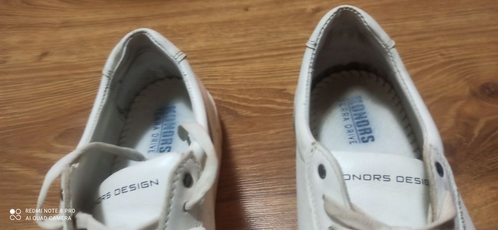 Кросівки.43р.28.5см.