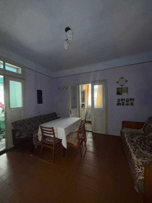 Продаж напівособняка в смт.Отинія