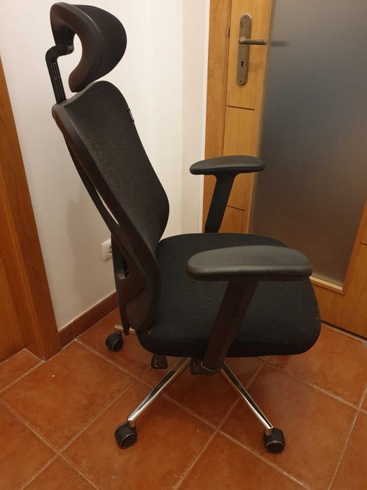 Cadeira Ergonómica Premiada HBADA - custou 254,12€ nova