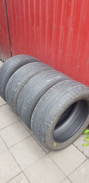 Продам літню резину 255/55/19