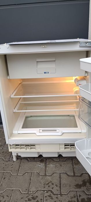 Bosch stan bdb mała lodówka do zabudowy