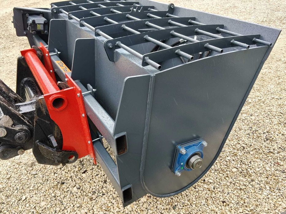 Łyżka mieszalnik do betonu, paszy Łycha mieszająca 1,7m 1,8 m 2m Euro Manitou JCB Merlo Różne