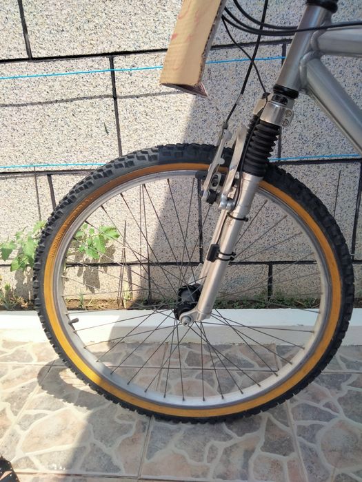Bicicleta como nova