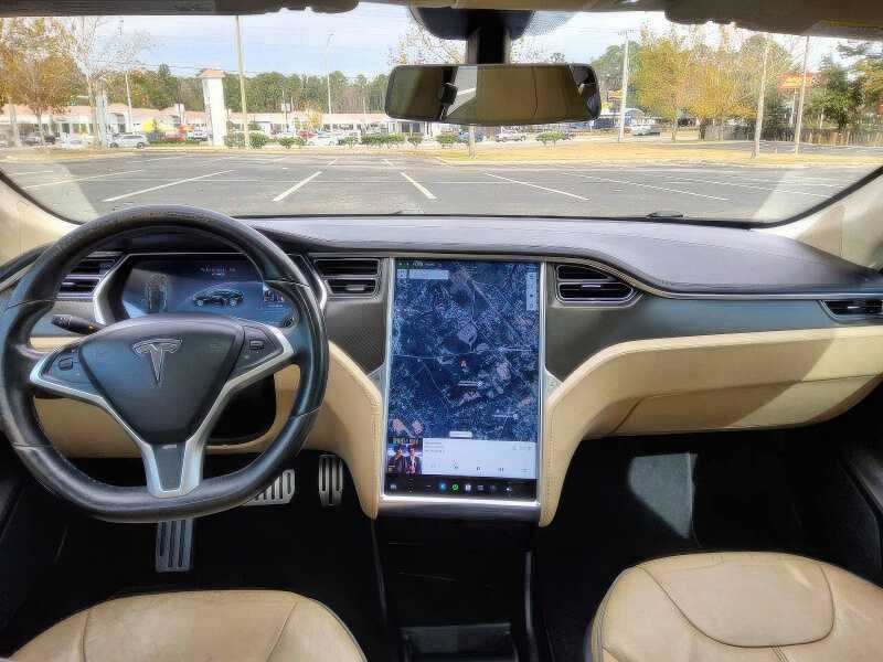 2013 Tesla Model S Performance