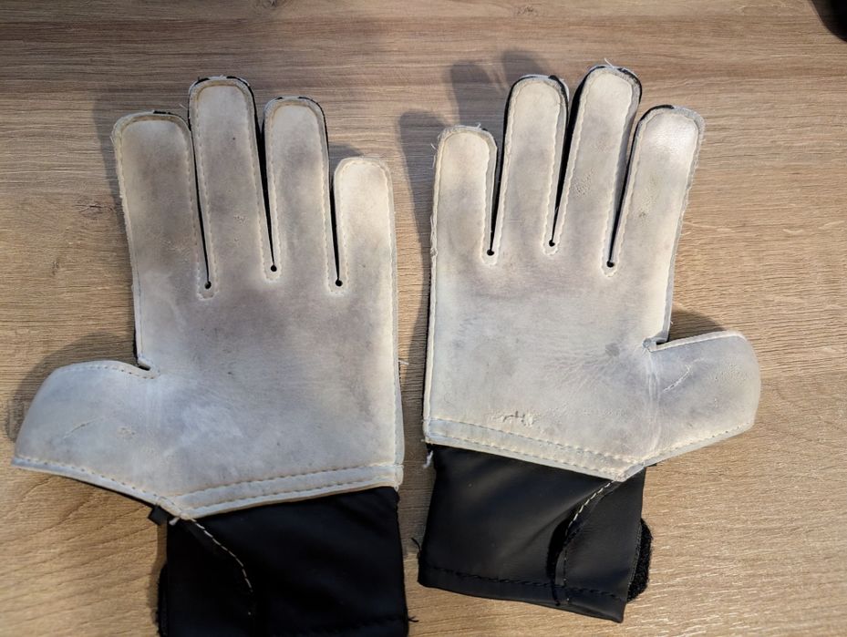 Rękawice bramkarskie r. 6 ADIDAS