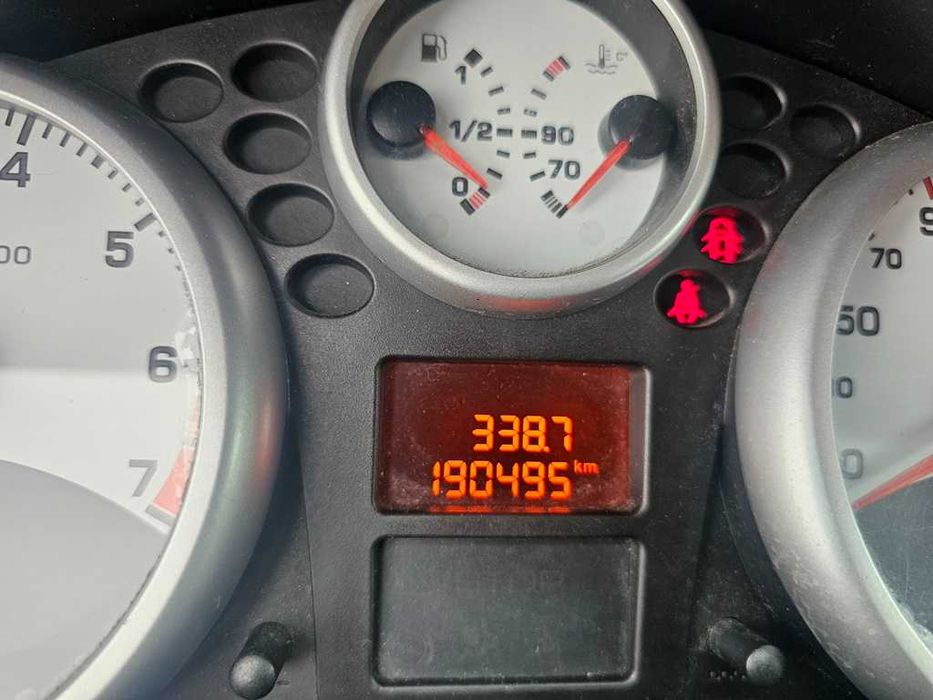 Peugeot 207 1.4i 16v 90Cv 190.000Km 11/2007